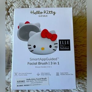 Hello kitty geske facial brush
